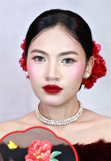 Stunning Red Lip Makeup Look Tutorial