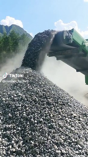 Crusher with good effect for crushing stone head#stonecrusher #crusher #كسارة #mobilecrusher #crushermanufacturers