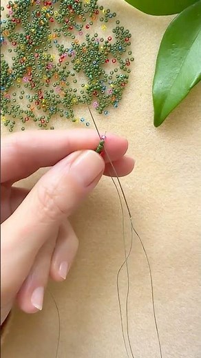 Make a rainbow "lights" beaded bracelet with me!