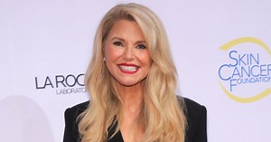 Christie Brinkley's 'Fit Dance' With Daughter Sailor Has Jaws Dropping: 'You Look Fabulous'