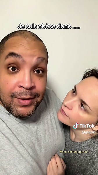 Parodie humoristique sur les clichés liés à l'obésité