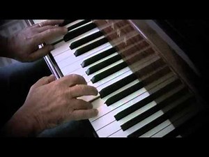 Piano lesson for beginners "Somewhere Over The Rainbow"