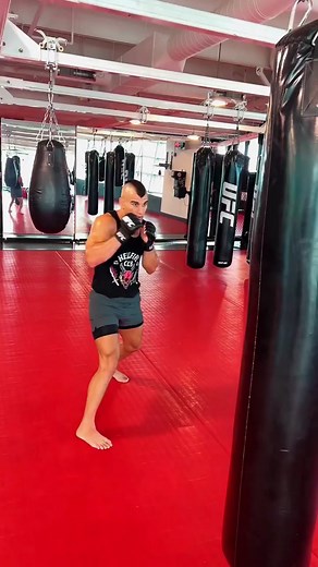 360 Tornado kick breakdown! 🌪🥋 #karate #UFC #MMA