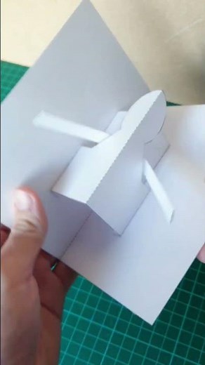 Pop-up Card Mechanisms - Character Reactions