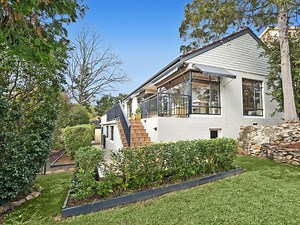 Expedia national account manager lists his long held home - realestate.com.au