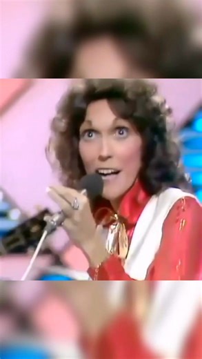 "Please Mr. Postman" es una canción escrita por Georgia Dobbins , William Garrett, Freddie Gorman , Brian Holland y Robert Bateman . Es el sencillo debut de las Marvelettes para el sello Tamla ( Motown ), fue un tema notable por ser la primer canción de Motown en alcanzar la posición número uno en la lista de sencillos Billboard Hot 100. El sencillo logró esta posición a fines de 1961; también alcanzó el número uno en la lista de R&B. Please Mr. Postman se convirtió en un éxito número uno nuevam