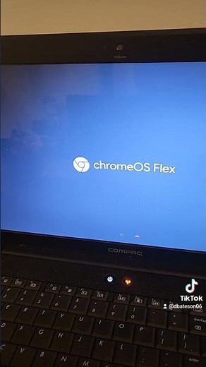 Chrome Os Flex boot logo on a Compaq Presario CQ61 part 1