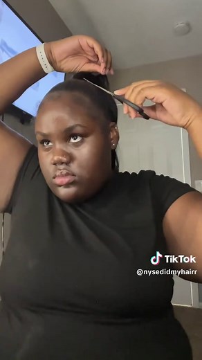 Straight Ponytail Tutorial: Effortless Style! 🫶🏾