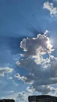 Dark rays and bright rays (Crepuscular rays) #sunlight #sky