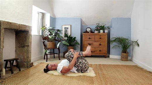 FREE Beginners Mat Pilates class for you to enjoy.🧘‍♀️ Ready to Feel Strong, Supported & Energized? ✨ Join me for a FREE Beginners Mat Pilates class—now uploaded Whether you're brand new to Pilates or returning after a break, this gentle, guided session is designed especially for women 50 . We’ll move with kindness, build core strength, and reconnect with our bodies—no fancy equipment, no pressure, just you and your mat. 💬 “Belle’s calm encouragement helped me feel confident again.” 💪 “I didn