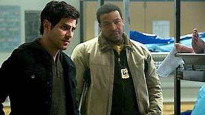 Watch Grimm Season 2 Episode 21 - The Waking Dead