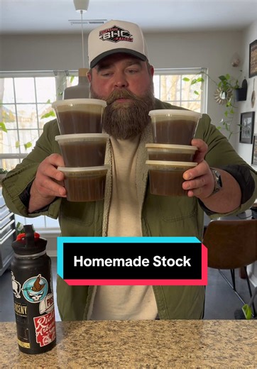 Homemade Stock: Turning Trash Into Treasure There really is no store bought substitute for the real thing! #PutThisInYourMouthAndThankMeLater #HomemadeStock #BoneBroth #TheGoodStuff