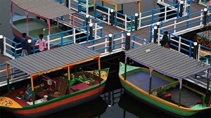 First floating market opens in Kolkata | The Times of India