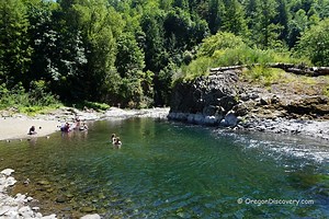 Footbridge - Wilson River | Coast Range - Oregon Discovery