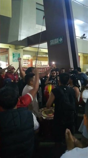 Universitario. La Hinchada de la U