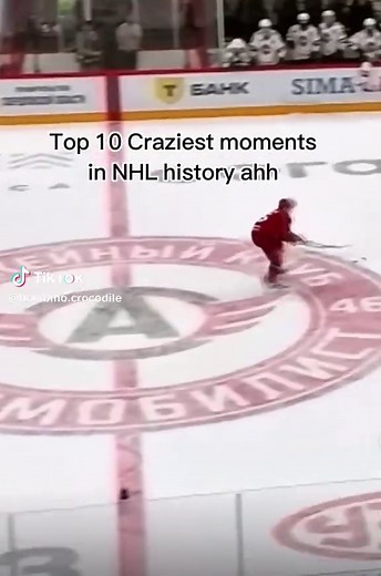 Giant Crocodile Running and Climbing a Tree