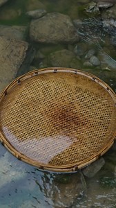 Discover the delicate artistry behind Ru porcelain — one of China's rarest and most revered ceramics. Watch the meticulous process from clay to kiln, where tradition meets timeless beauty. #RuPorcelain #ChineseCeramics #TimelessArtistry #TraditionalCraft #AcrossAsia | Across Asia