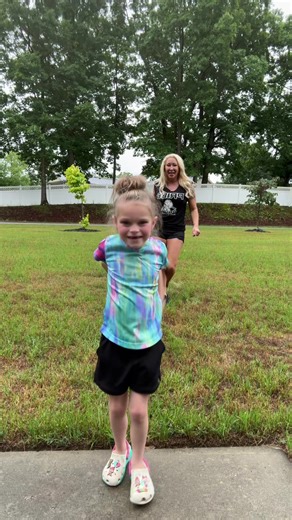 Modelmelissalee on TikTok