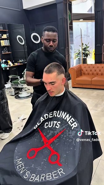 Sydney Barber Haircut Timelapse: Enjoy the Fades