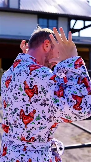 #farmlife #husband #fyp #farmchores #mattmathews #mattmathews | Matt Mathews Farm