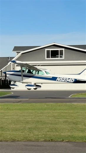 Airpark Living - Cessna 172N Skyhawk