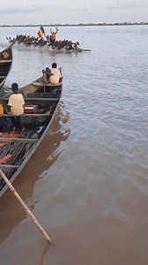Course de pirogues📍 Macina, Mali 🇲🇱 #pirogue #mali #macina #mopti #malien #malienne #fleuve #fleuveniger | Mali paw b di