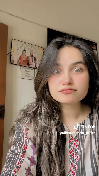 Alisha Ashraf Official: A Glimpse of Islamabad