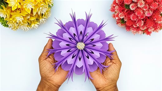 How to Cut And Fold Paper Snowflake #fblifestyle | DIY And Paper Crafts