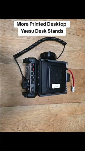 Yaesu Desktop Stands 3D. FTM500 FTM510 FTM 310 etc