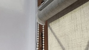 clip-3806784373-roller-blind-chain-open-cream-colored-blinds