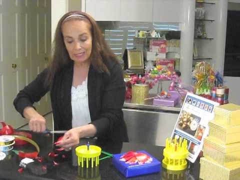 Ribbon Magic Original Bow Maker - How to make a Poinsettia or Daisy Bow
