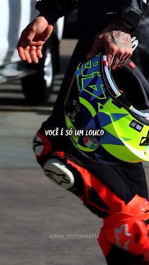Cristiano Borges de Brito | Já andou de moto? Quanto mais rápido mais calmo fico!! #kawasaki | Instagram