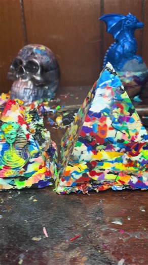 Made a medium pyramid using scrap pla filament. Who wants to see a large pyramid? Comment below #3dprintingtiktok #3dprintingideas #3dprinting #creative