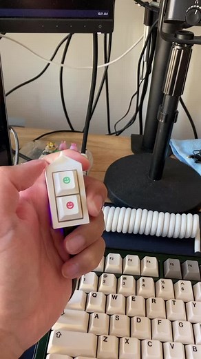 When your monthly budget does not allow you to join keyboard groupbuys #techtok #macropad #mechanicalkeyboard