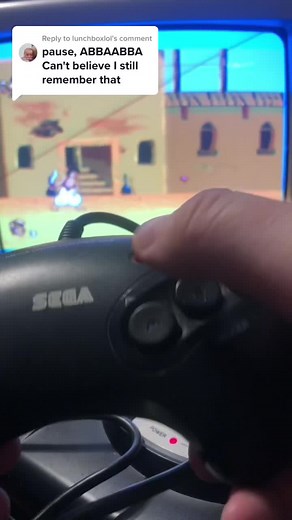 Reply to @lunchboxlol let’s level jump #aladdin #sega #megadrive #gamersunite #retrogaming #crt #fyp