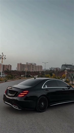 Mercedes Benz S63 AMG W222 Air suspension #mercedes #automobile #motivation #airmatic