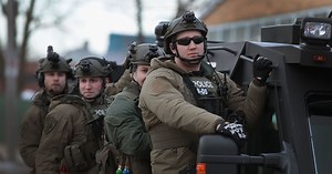 Five people killed in shooting at Aurora, Illinois, manufacturing plant