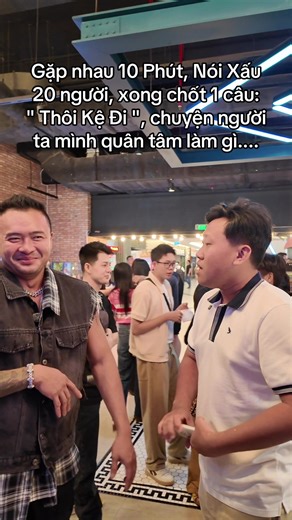 thôi kệ đi chuyện người ta mình quan tâm làm gì