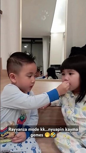 Rayyanza mode kk...nyuapin kayma gemes banget