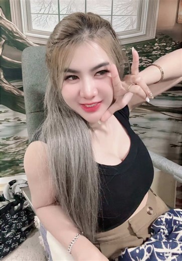 รักใคร รักเลย 🥰