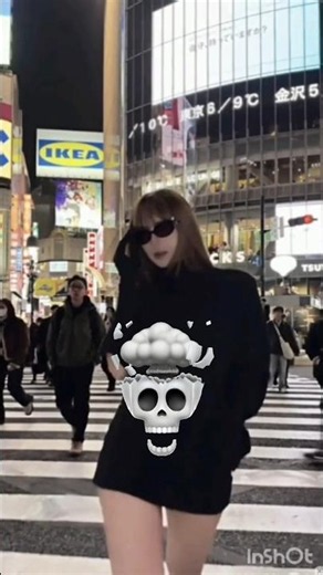 black pink and their iconic walks #lisa#jisoo#jennie#rosé#blackpink #kpop