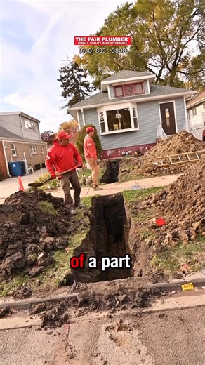 The Fair Plumber on Instagram: "Water Line Installation Part 2 #water #waterline #waterlinerepair #watermain #plomeria #plumbingproblems #plumbing #plumbinglife👷 #plumber #solution #solutions #chicago #drain #repair #you #solutions #reels #reel #shorts #short"