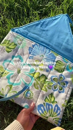 DIY Quilted Laptop Sleeve - Beginner Friendly | PDF Sewing pattern/ how to sew a laptop case #sewing