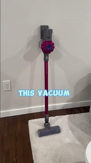 Dyson V6 Motorhead Cordless Stick Vacuum Cleaner in Fuchsia