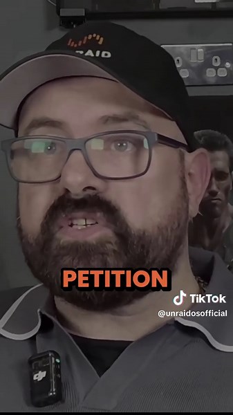 It’s finally happening: Internal Boot is coming to Unraid (soon)! 🎉 Whether you stick with USB or switch to NVMe, the choice is yours. Ed shows how to partition your drive (using only ~8GB for boot!) so you don’t waste space, plus how to set up a mirrored pool for redundancy. Watch the full demo on The Uncast Show YouTube channel. 🖥️ #Unraid #HomeServer #Tech #Homelab #InternalBoot