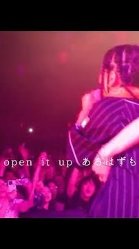 [Legendary] The moment an amateur elementary school student rocked the audience at an Awich concert