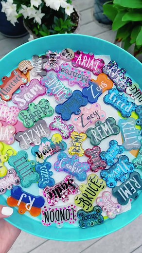 Mixing Favorite Colors: Resin Dog Tags Customization