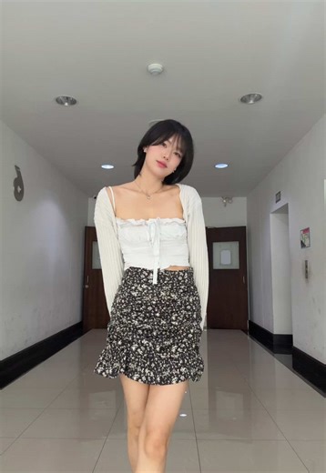 My sister chose this outfit for me #fyp #04