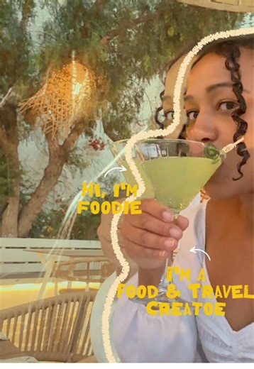 Welcome to The Ultimate Foodie Blog, includes Travel Hacking, Flight Deals, Hotel Deals, Recipes, International Travel, Domestic Travel, where to stay, what to eat when you're there and how to get there for little to nothing 😍