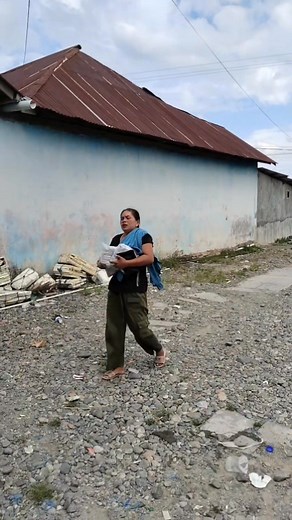 12 reactions · 3 comments | Haha garam, piccing, sia wkwkw???? Emng ada piccing d bawa來來 | Ahsa Danish Boling | Facebook